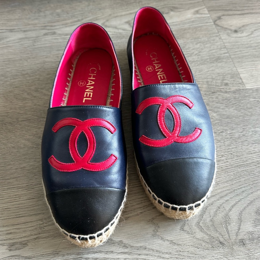 Chanel Espadrilles Size 38 Navy/Fuchsia